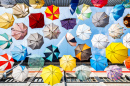 Разноцветные зонтики в Цюрихе, Швейцария