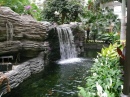 Водопад в Orlando Gaylord Palms Hotel