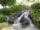 Водопад у Waikiki Beach Garden, Гавайи
