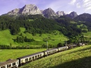 Швейцарский поезд на Голден-Пасс-Лайн