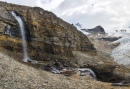 Водопад на горе Робсон, Канада