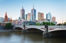 Горизонт Мельбурна и мост Принца