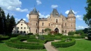 Замок Château de Maulmont, Франция