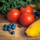 Фрукты и овощи из супермаркета Whole Foods