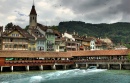 Набережная и мост в городе Тун, Швейцария