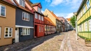 Старая улица в Хорсенс, Дания