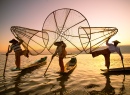 Рыбаки на озере Инле, Мьянма