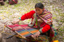 Женщина за рукоделием, Куско, Перу