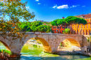Мост Честио в Риме, Италия