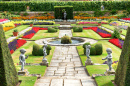 Сады дворца Хэмптон-корт в Лондоне