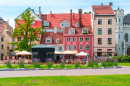 Красочный кафетерий в Риге, Латвия