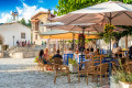 Уличное кафе в Омодос, Кипр