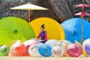 Окрашивание зонтов, Чиангмай, Таиланд
