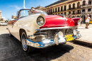 Ford Fairlane в Гаване