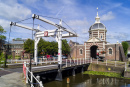 Городские ворота Morpoort в Лейдене, Голландия