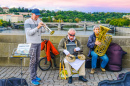 Уличные музыканты на Карловом мосту, Прага