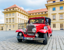 Ретро автомобиль в Праге