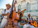 Уличные музыканты в Сантьяго-де-Куба
