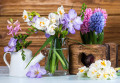 Весенние цветы в интерьере