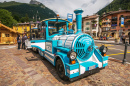 Экскурсионный поезд в Моэне, Италия