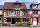 Деревня Бёврон-ан-Ож, Франция
