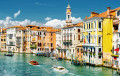 Гранд-канал с лодками, Венеция, Италия