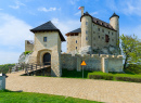 Средневековый замок в Боболице, Польша