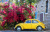 Желтый Volkswagen Beetle, Назарет, Израиль