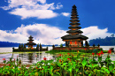 Удивительный храм Пура Братан, Бали