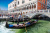 Туристы в Гондолах, Венеция, Италия