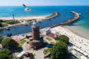 Вид с воздуха на Колобжег и Балтийское море