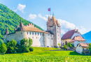 Замок Эгль, Альпы, Швейцария