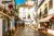 Вид на улицу Старого города Марбельи, Испания