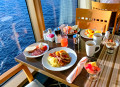 Завтрак на борту